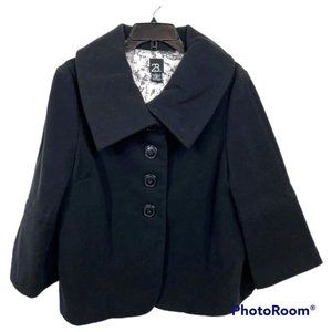 23RD ST Black RETRO Swing Crop Cape Coat Soft Texture Lined EUC SIZE L